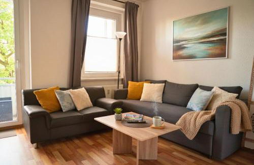 Modernes 5-Personen Apartment mit kostenlosen Parkplätzen, Boxspringbetten, WLAN, 3x TV, vollausgestatteter Küche - Foto 1