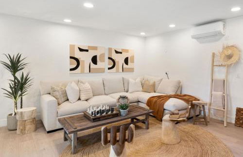 The Maya - Entire Hotel Buyout - Private Gym - Private Game Room - Private Living Area - Foto 64