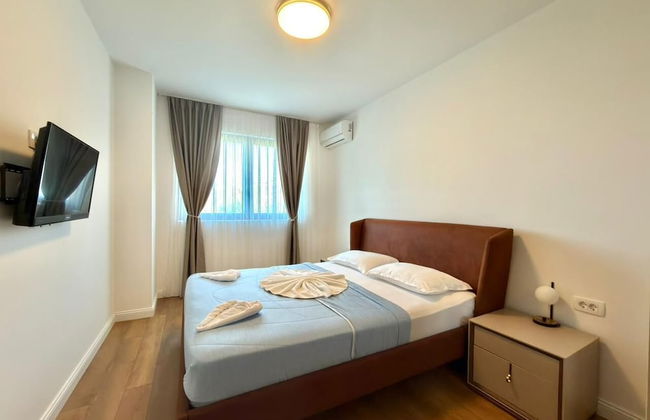 Apartments Azimut Rezevici - Photo 12