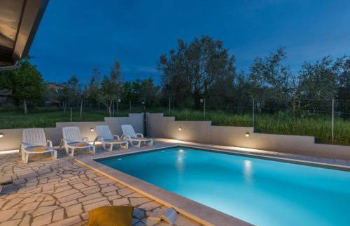 Holiday Home Villa Pendolina mit privatem Pool und Jacuzzi by Interhome - Foto 13