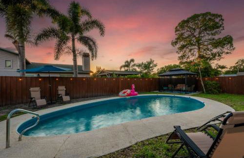 Private Pool 15 Minutes to the Beach & Downtown Saint Petersburg Florida - Foto 56