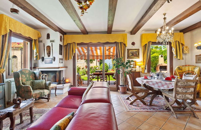 Belvilla by OYO Villa Pratolina Agli Alberoni - Photo 13