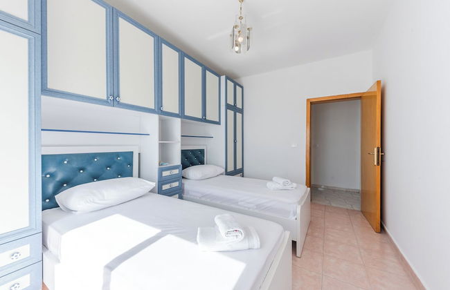 The Promenade Seaview - Photo 4