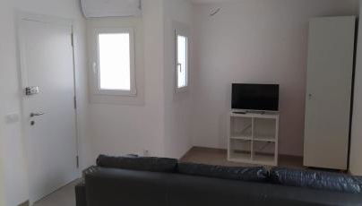 Pis carretera Santa Pau - Foto 2