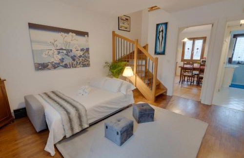 Katja's Flower Valley 90m2 apt con Wi-Fi gratuito, 2 terrazzi, parcheggio privato incluso, a due passi dal centro storico - Foto 2