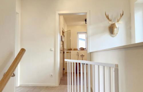 FerienHAUS Marta am Diemelsee im Sauerland mit eigener Sauna, Garten, Terrasse, Balkon und Blick auf den See - Foto 17