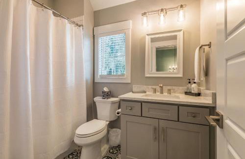 Newly Listed Duke St Cottage - Downtown Beaufort - Foto 19