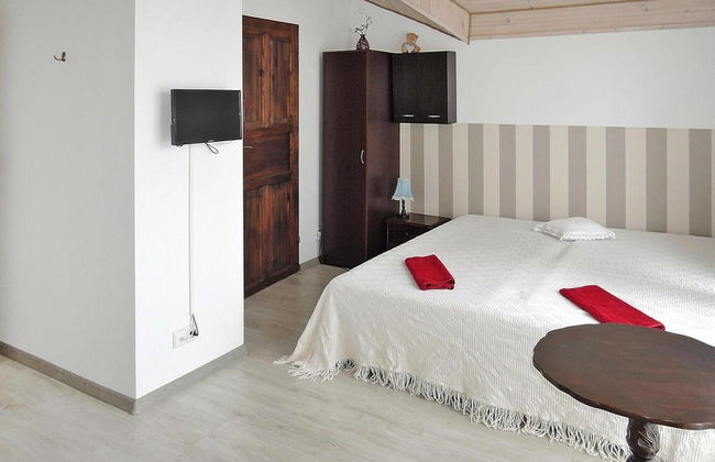 Villa in Troszyn by Lake With Natural Beach - Photo 3