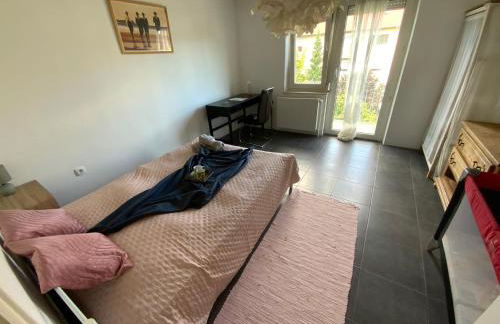 Luminous apartment in Kehl near Strasbourg, conveniently located next to a tram stop with direct access to Strasbourg city centre - Foto 13