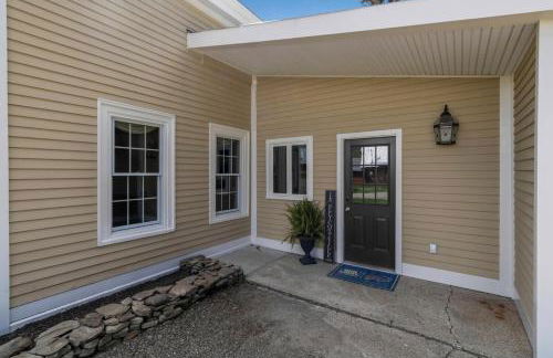 4 bedroom house with Hot Tub and Game Room near Ellicottville - Foto 27