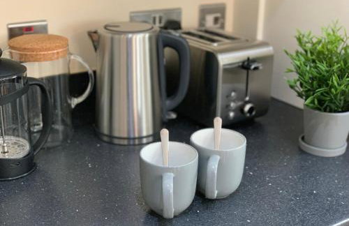 Telford Townhouse with Parking - Foto 8