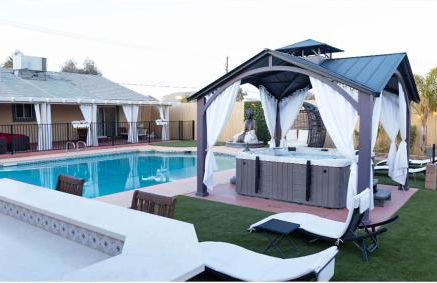 Buddha Mansion Luxury Resort - 8BR Modern, HotTub, Huge pool, Sauna, BBQ grill, Game Room - Foto 30