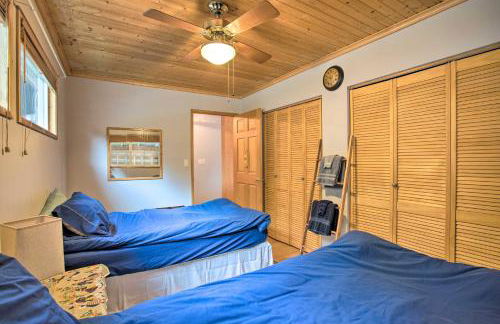 Remote Island Escape with Breathtaking Views - Photo 21