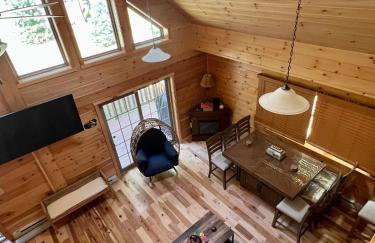 Luxury Cabin with Outdoor HotTub-NEW Construction - Foto 1