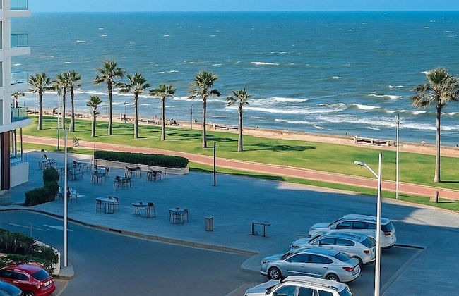 Simple Beachfront Spot - Foto 39