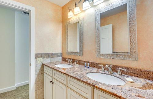 Golf Course On-Site Spacious Hollidaysburg Home! - Foto 18