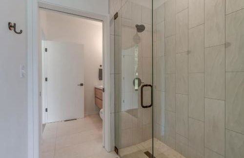 Contemporary Mountain Holiday Home with Hot Tub - Foto 19