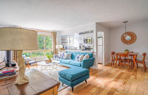 Tranquil 2BR downtown condo, Parking, King bed - Foto 13