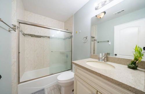 40 ppl 2 houses 13 Bedrooms btw Disney Hollywd - Foto 48