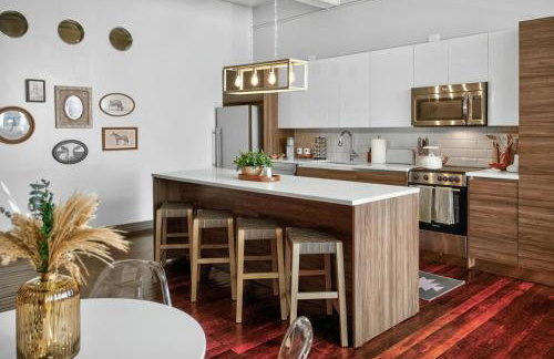 Luxury Downtown Loft Getaway with Gym, Pool, Game room - Foto 49