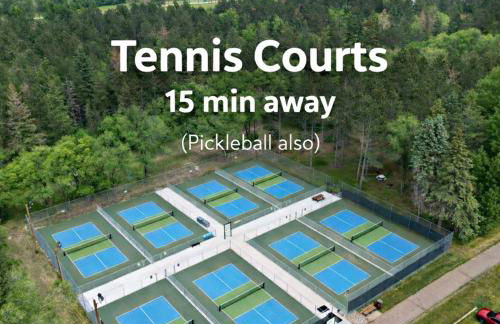 New Custom Big McDonald Lake Cabin With Pickle Ball - Foto 62