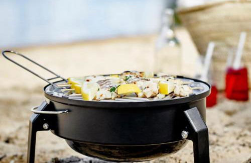 BAYVIEW self-catering coastal bungalow in rural West Wight - Photo 42