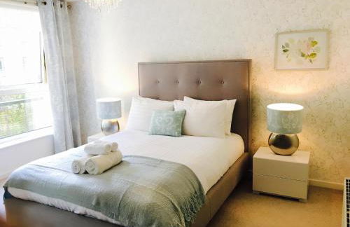 Edinburgh Old Town - Photo 17