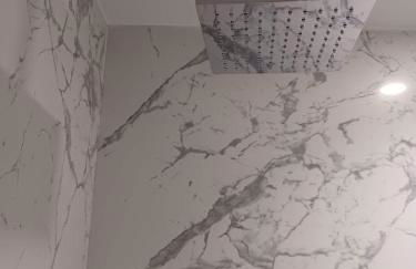 Sroom Apartment - Photo 33