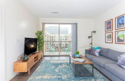 League Flats Uptown at West Trade Street - Photo 38