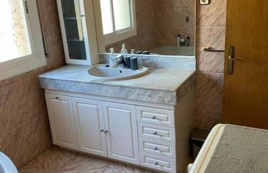 villa 7 personnes 45 mn Barcelone vue sur Montserrat - Foto 14