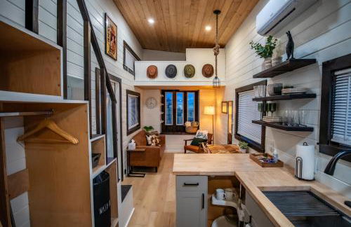 Unique Tiny Home Minutes from Downtown - Foto 15
