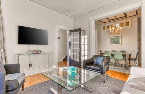 Landmark 23 - Photo 2