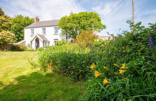 Boho Family Escape near Dunraven Bay with Sea Views - Foto 64