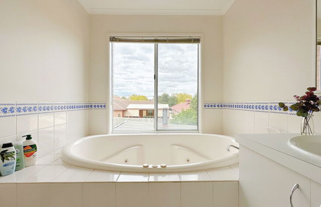 Close to Airport - Photo 77