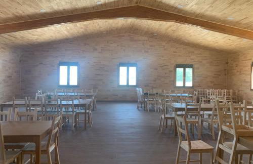 Granja escuela con bungalows Familias y grupos Parking privado gratuito - Foto 18