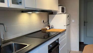 Luminoso apartamento en Canet de Mar cercano a la playa y a Barcelona - Foto 3