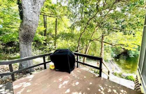 Serene Duplex Lakefront Retreat: sleeps up to 20 - Foto 28