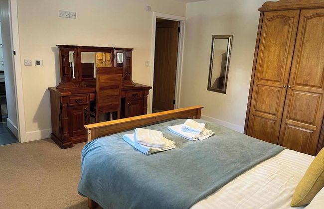 Cosy Barn - Sleeps 8, Hot Tub & Countryside Views - Foto 6