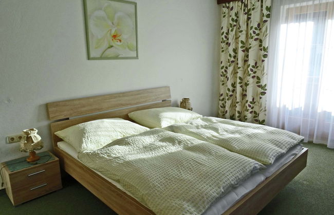 Apartment With Balcony in Hart im Zillertaler - Foto 2