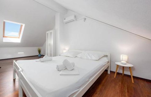 Nice Apartment In Lukovo Sugarje - Foto 36