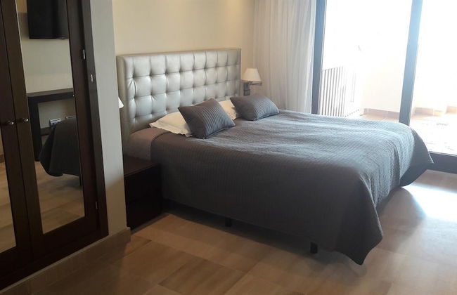 Beach Apartment With Spa & Gym - Photo 2