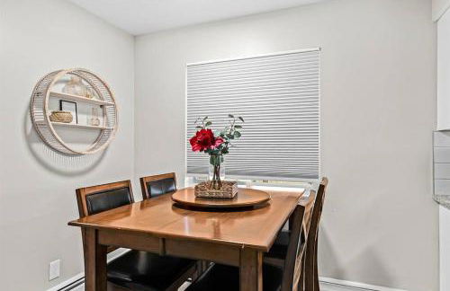 Prime Location King! Bed near Mt Clemens Downtown - Foto 16