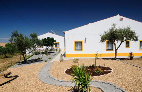 Corvos e Cadavais - Foto 18