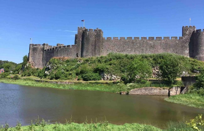 Immaculate 1-bed Studio in Haverfordwest - Foto 12