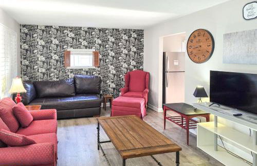 2BR Retreat with Fire Pit Close To Downtown STL - Foto 1