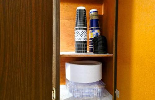 Cozy Luxury - King Bed, Coffee Bar, Sleeps 5 - Foto 39