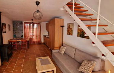 Casa en El Pedroso de tres habitaciones - Foto 1