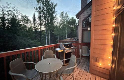 Ski in Ski out Townhome, Indoor and outdoor pools, hot tub, fire pits, and more - Foto 39