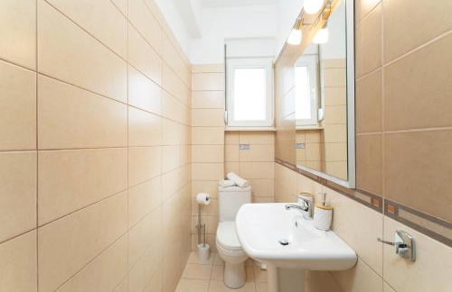 Nik-Ntin Villa Deluxe - Photo 17