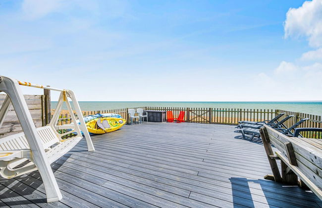 Beachfront House With 2 Kayaks Sleeps 8 - Foto 23